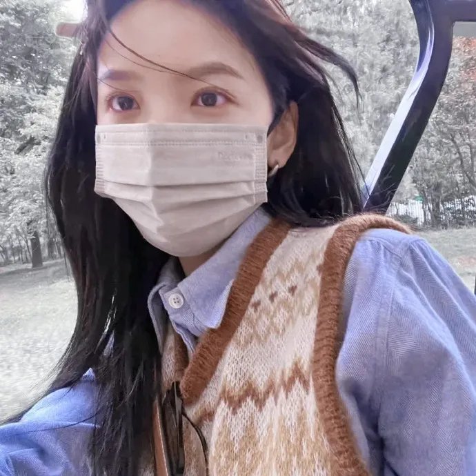 吞噬太阳的女子